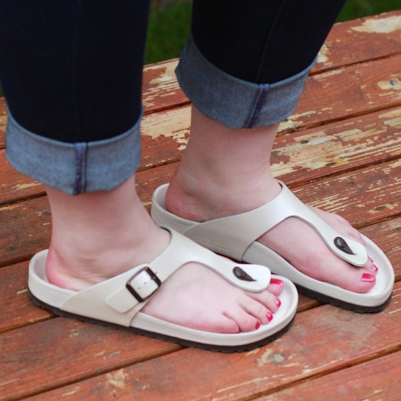 Birkenstock Shoes - Birkenstock Gizeh Exquisite Collection Metallic Sandal Sz 10